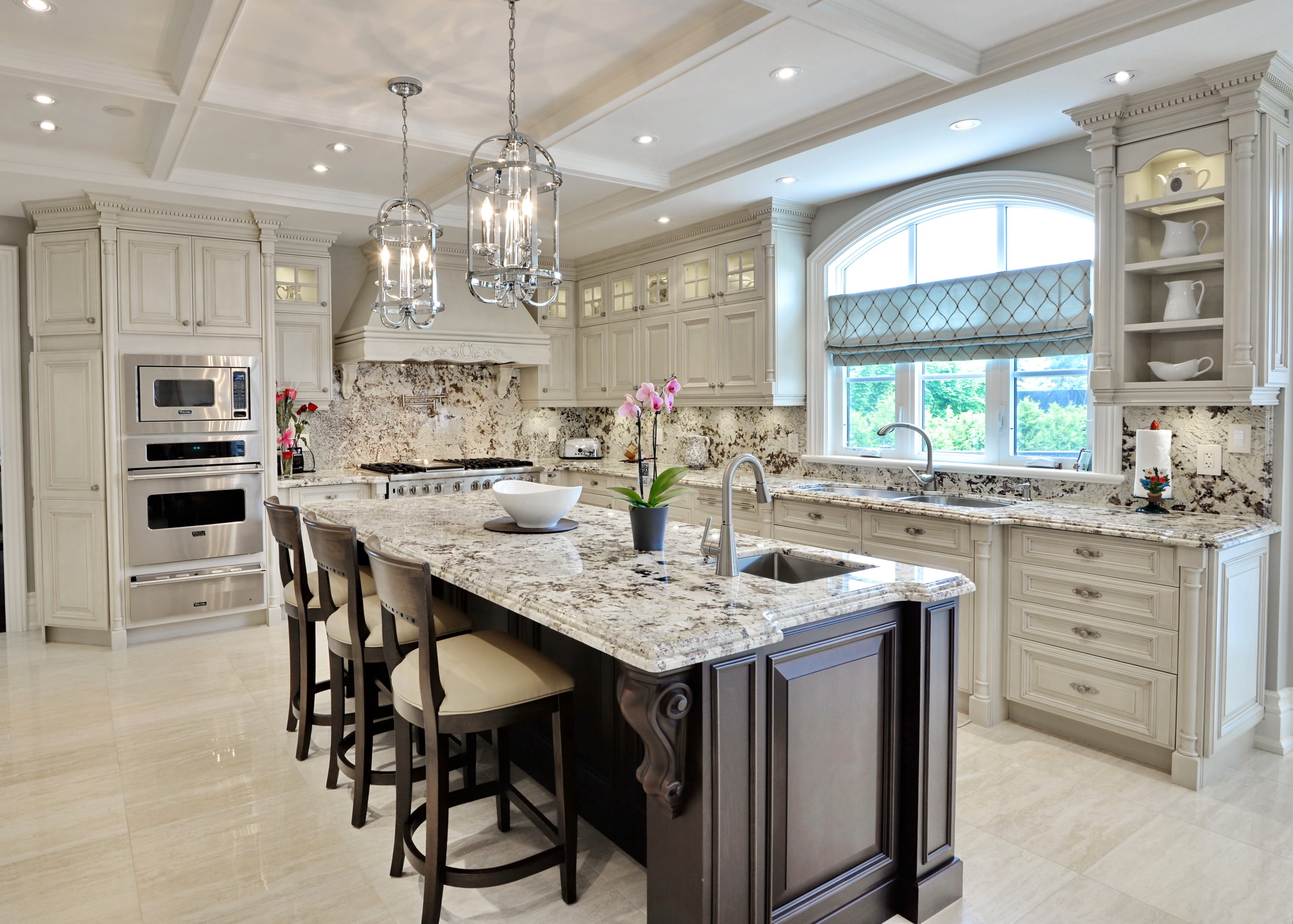 Traditional | Selba Kitchens & Baths is a Canadian based company ...