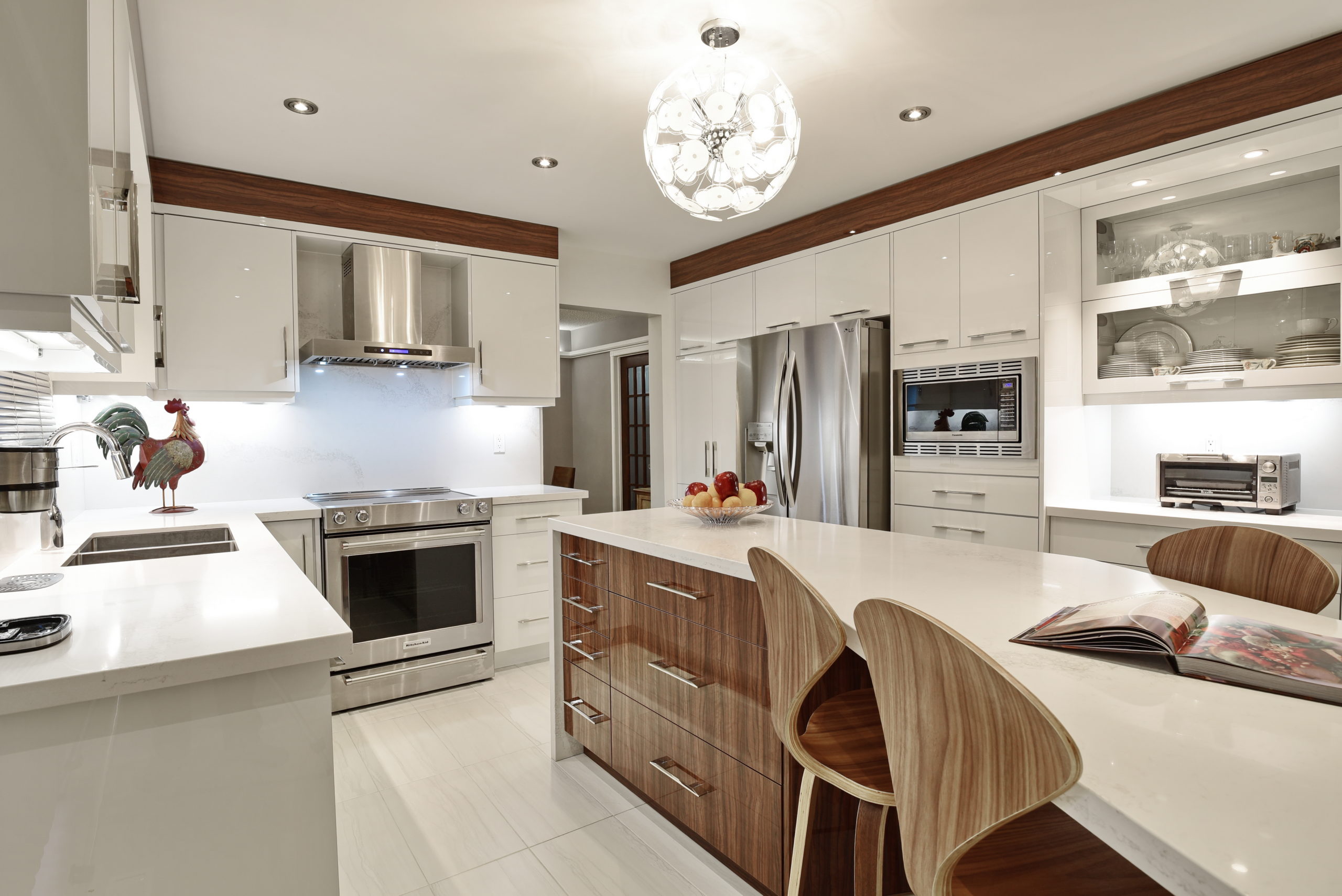 Modern | Selba Kitchens & Baths is a Canadian based company ...